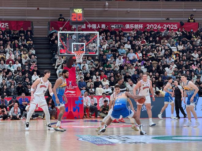 排名第114位的费里闯入四强：从亿万富豪之子到温网大黑马