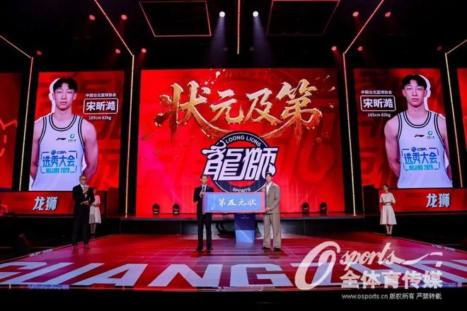 大病最危险信号,不是消瘦,是走路频繁出现5个表现,别不当回事