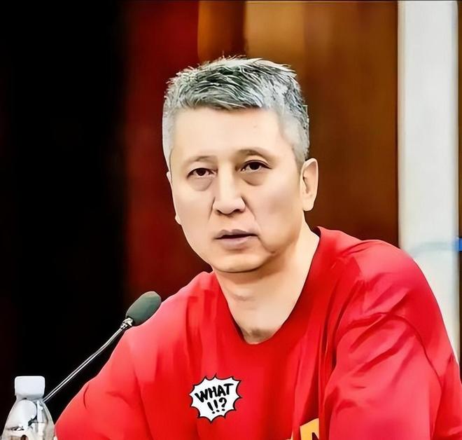 一夜出局!陪王菲十几年的Ryan,终究不懂顶级圈层的潜规则