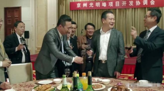 阿根廷官方抗议!质疑世界杯金球给罗德里不给梅西:最大争议之一