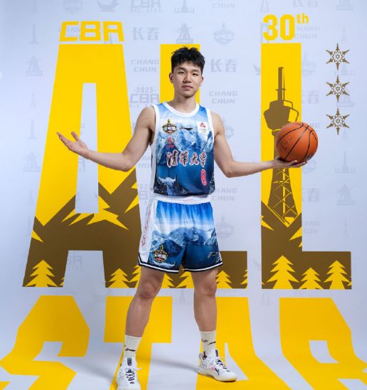 世体:坎塞洛即将重返巴萨,转会费约为800万至1000万欧元