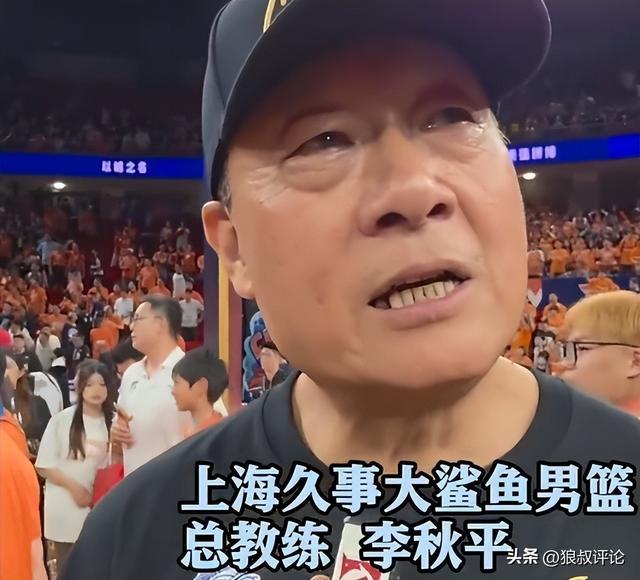 赛场为国征战 回乡挺身而出
