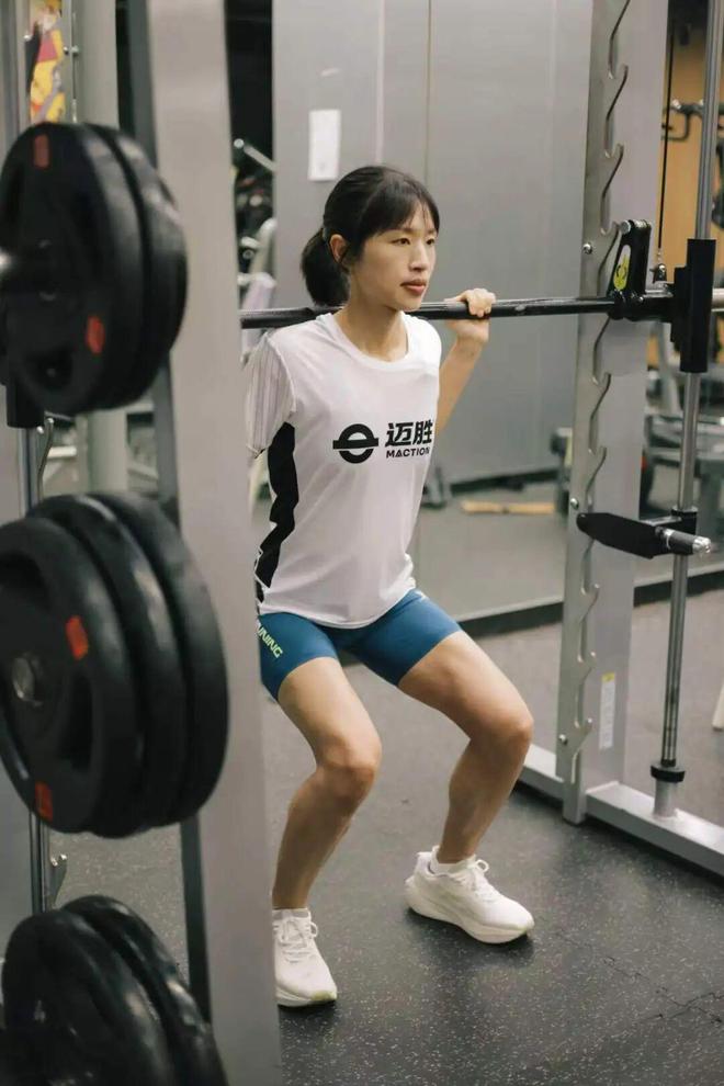 2027款丰田凯美瑞上市 售17.18