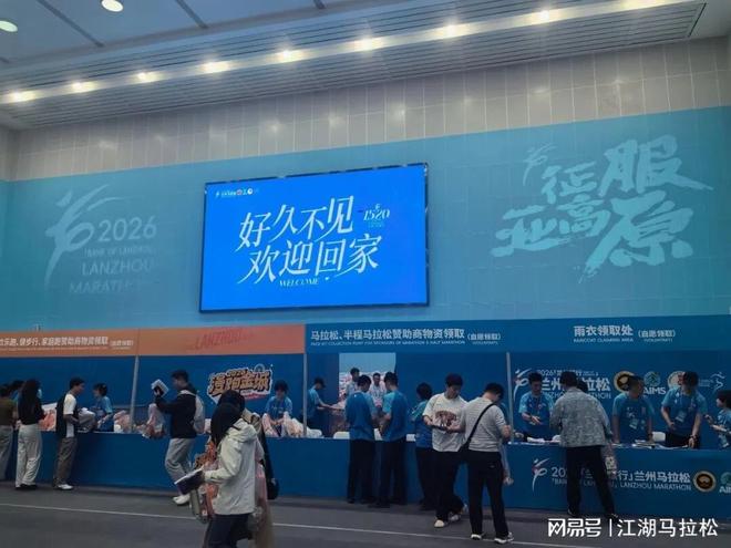 西班牙主帅：梅西像19岁小将！他全满贯却依旧想夺冠！