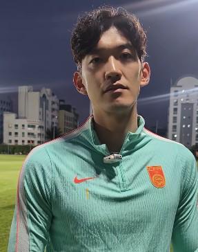 克雷桑:韩鹏是个好教练,我们现在像支持他一样支持新教练