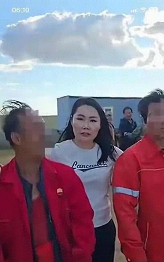 德约误入巴西疯人院能赢丰塞卡?王左对阵猛女能否打破球场魔咒