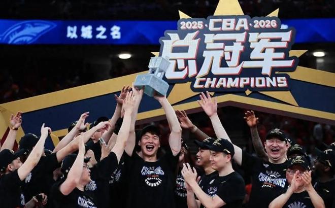 曝CBA三顶薪合同!郭昊文获3年顶薪,林庭谦待确定,付豪继续顶薪