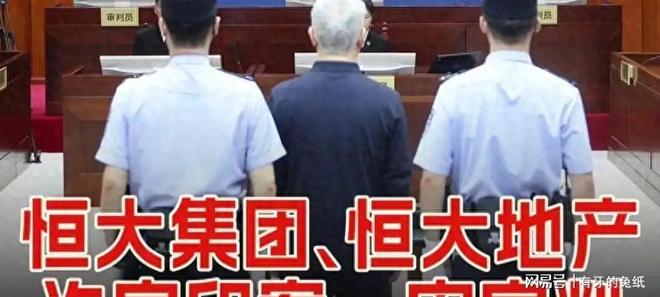 住建部放话了,楼龄满25年的房子,全部按新规处理,这几类业主或将发财