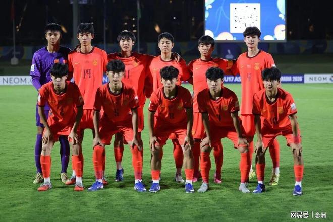 要绝天皇的后,高市拼了!日本网友:几百年从未有过这样的局面
