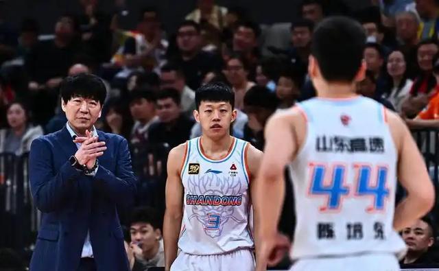 国足何时进世界杯？董路：得有10人在欧洲踢球！孙继海：十年左右