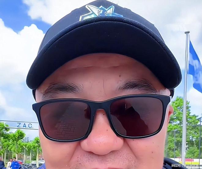 砸烂上百把球拍的穆泰:我不明白为什么有人在输球后,还笑得出来