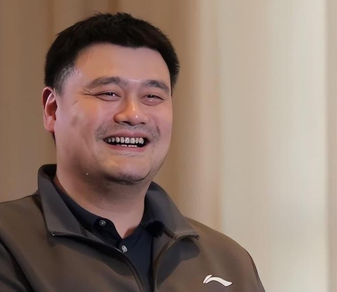 刚拿冠军就退役，当晚直接打包行李走人，这姑娘的操作把全网看傻