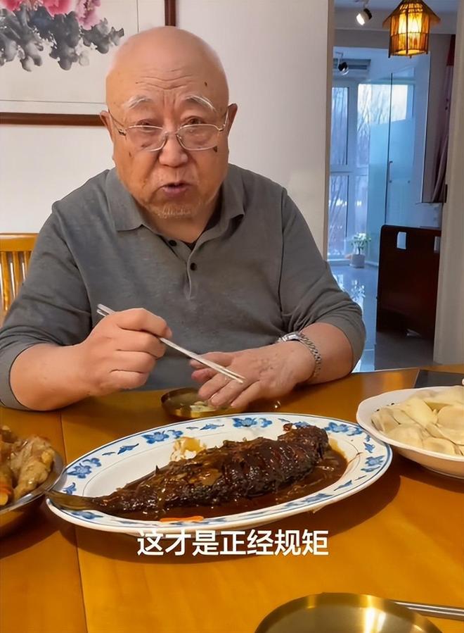 喜讯！他是上港近三年本土最成功的后腰引援，已在中超站稳脚跟