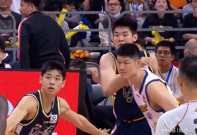 WTA500华盛顿站 郑钦文首轮遭淘汰