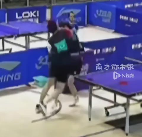 快攻打法中的“泰拳”流:泰国新秀帕尼查蓬的技术赏析