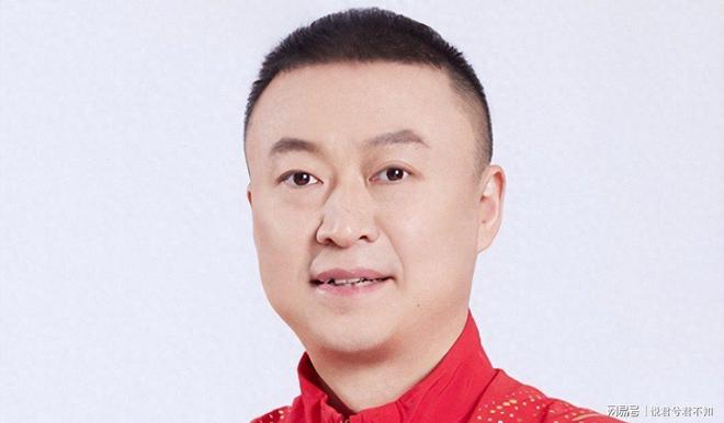 贝利济科式天才去哪了?巴西青训抛弃前腰,全改造成边锋卖钱