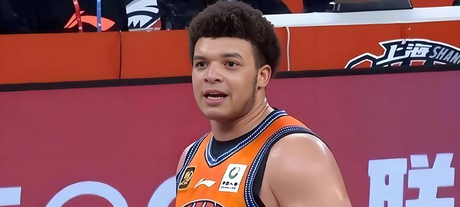 热身赛13分,辽宁男篮4号位挖掘新人,18岁中锋首秀 姜宇星边缘化